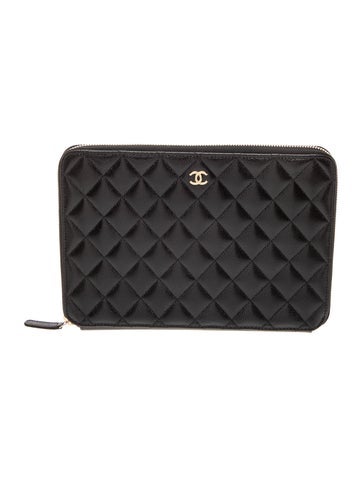 2025 Quilted CC Travel Pouch