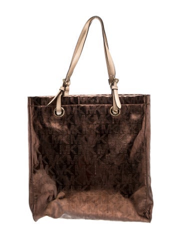 Patent Leather Bucket Bag