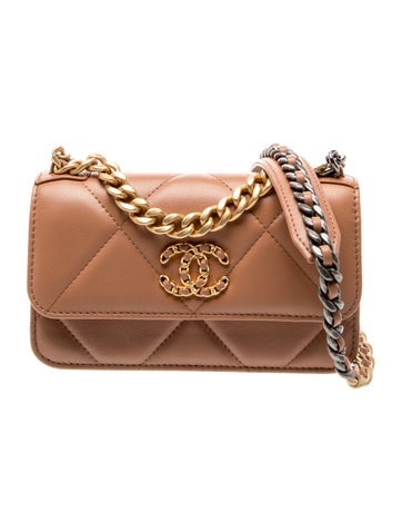 19 Flap Phone Holder w/ Chain