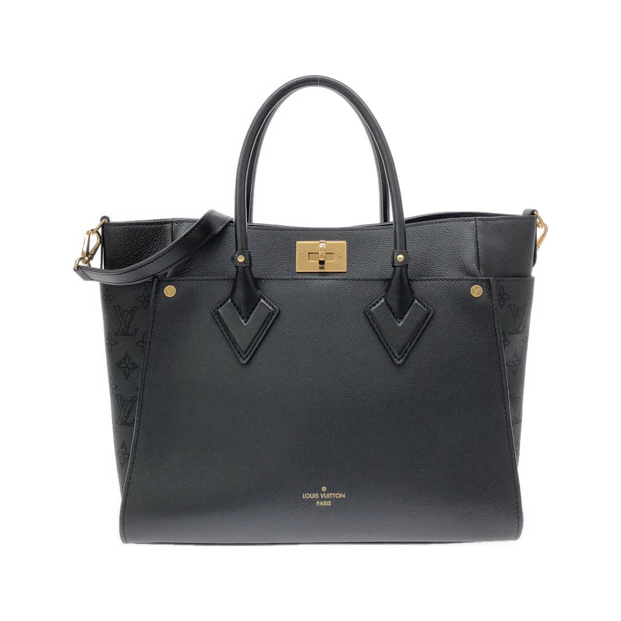 Louis Vuitton On My Side GM M22225 Bag