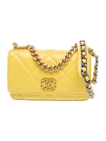 2023 Quilted 19 Wallet on Chain w/Tags