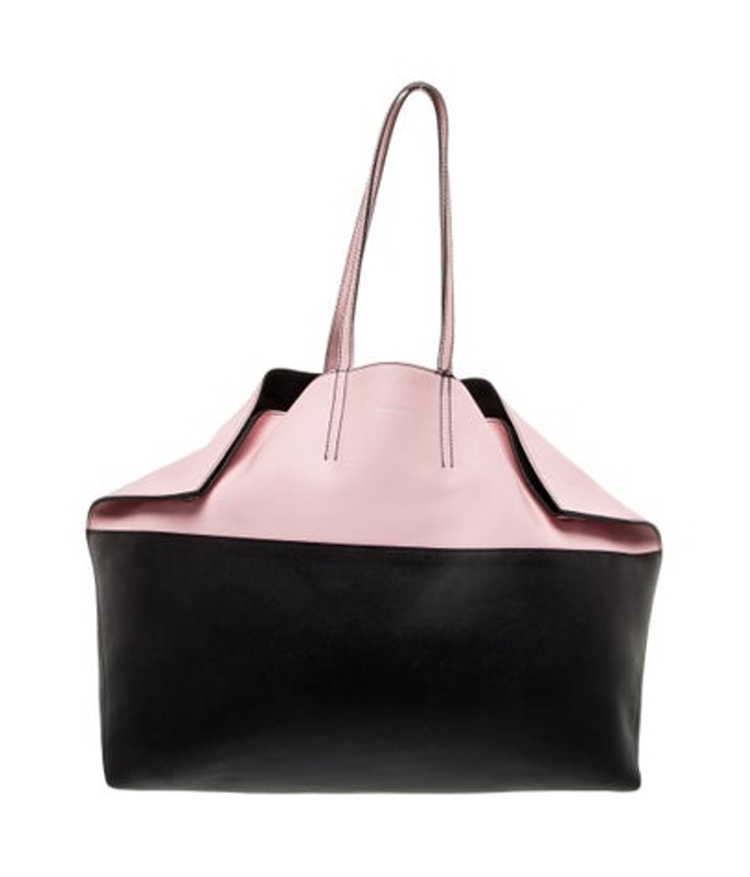 Alexander McQueen Mcqueen Leather Shoulder Bag