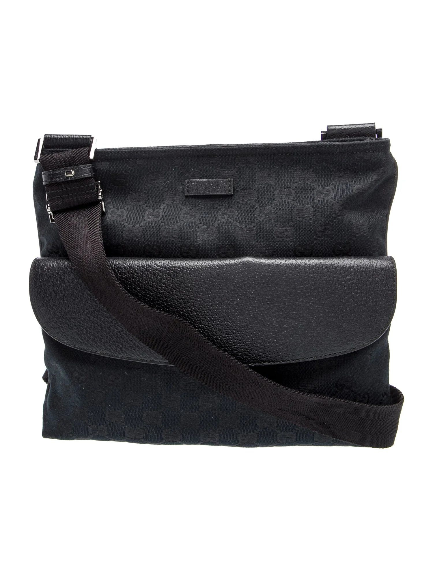GG Canvas Shoulder Bag