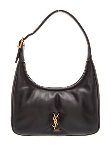 Leather Le 5 à 7