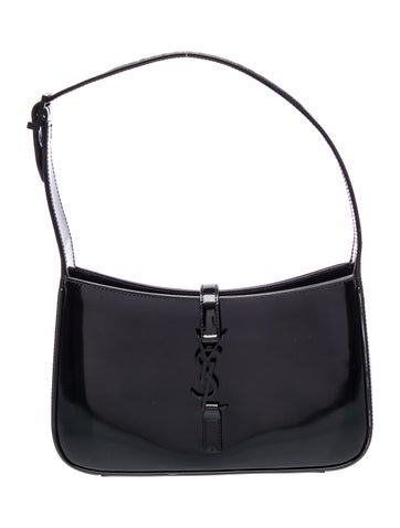 Leather Le 5 à 7 2023
