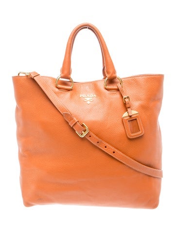 Vitello Daino Leather Top Handle Bag