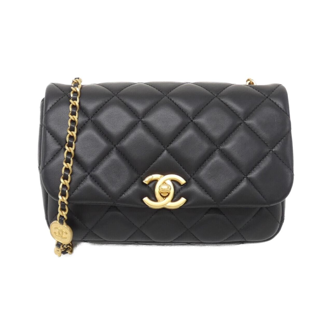 Chanel AS5352 Shoulder Bag