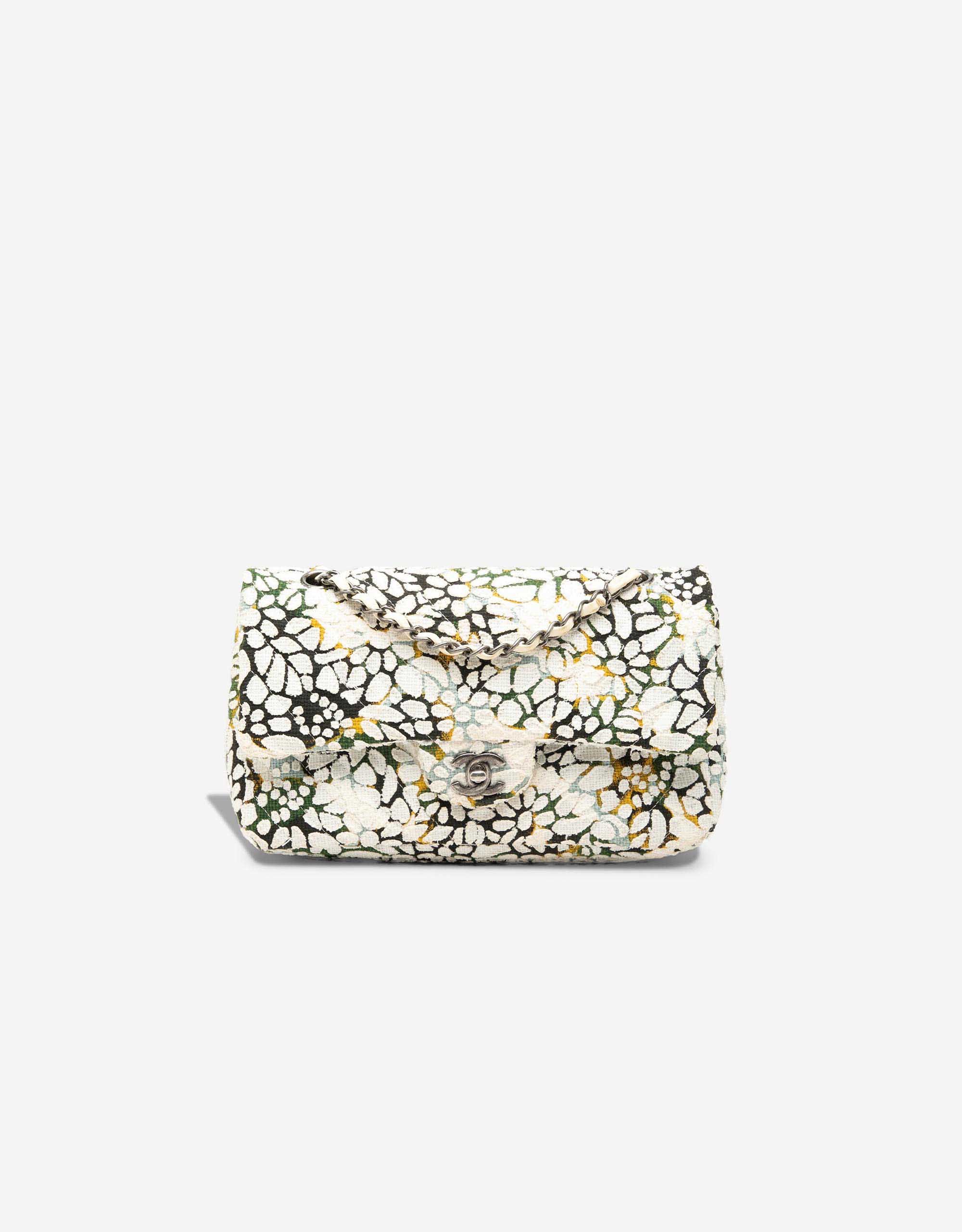 
		Timeless Medium Canvas / Lamb White / Multicolour    