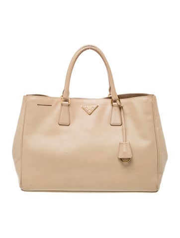 Signature Bauletto