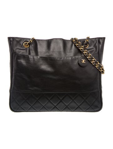 Quilted CC Chain Tote