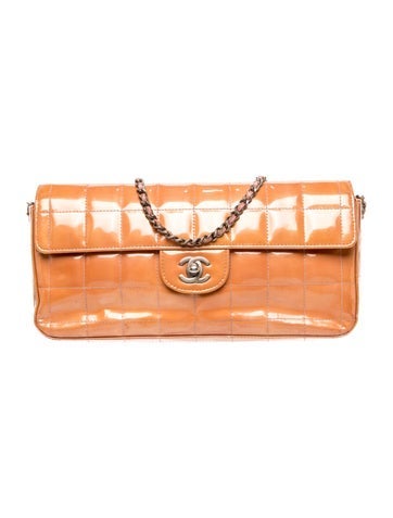 Square Quilt E/W Flap Bag