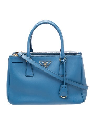 Saffiano Leather Galleria Double Zip Small