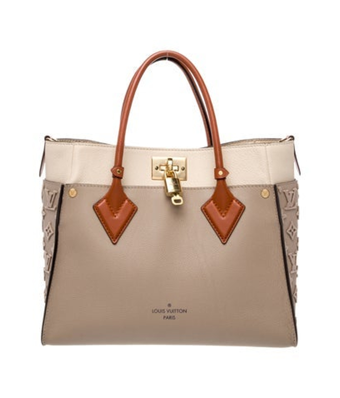 Louis Vuitton Vuitton Lv Monogram On My Side Mm