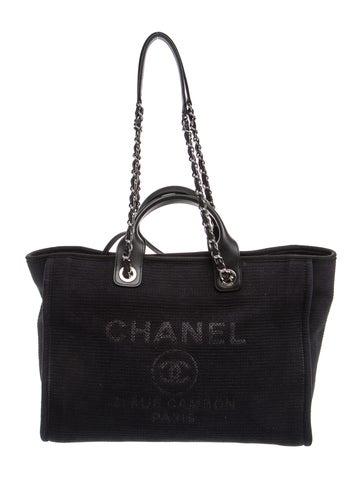 Medium Deauville Shopping Bag