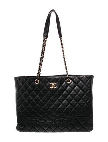 Classic CC Shopping Tote
