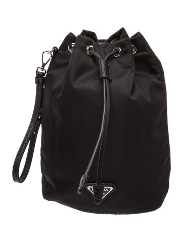 Tessuto Nylon Bucket Bag