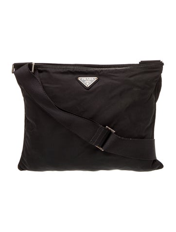 Vela Nylon Messenger Bag
