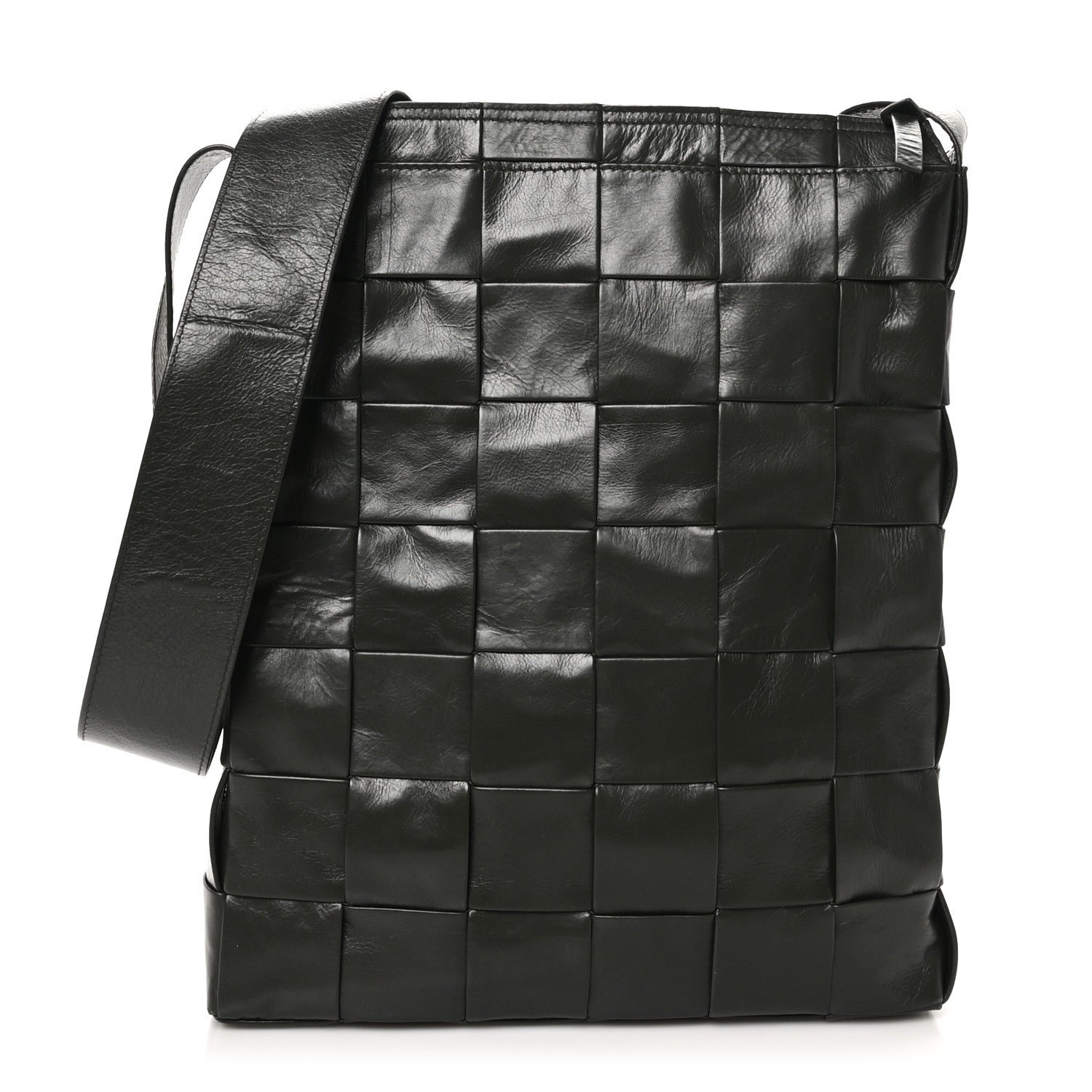 Bottega Veneta Paper Calfskin Maxi Intrecciato Cassette Messenger Holder Bottle