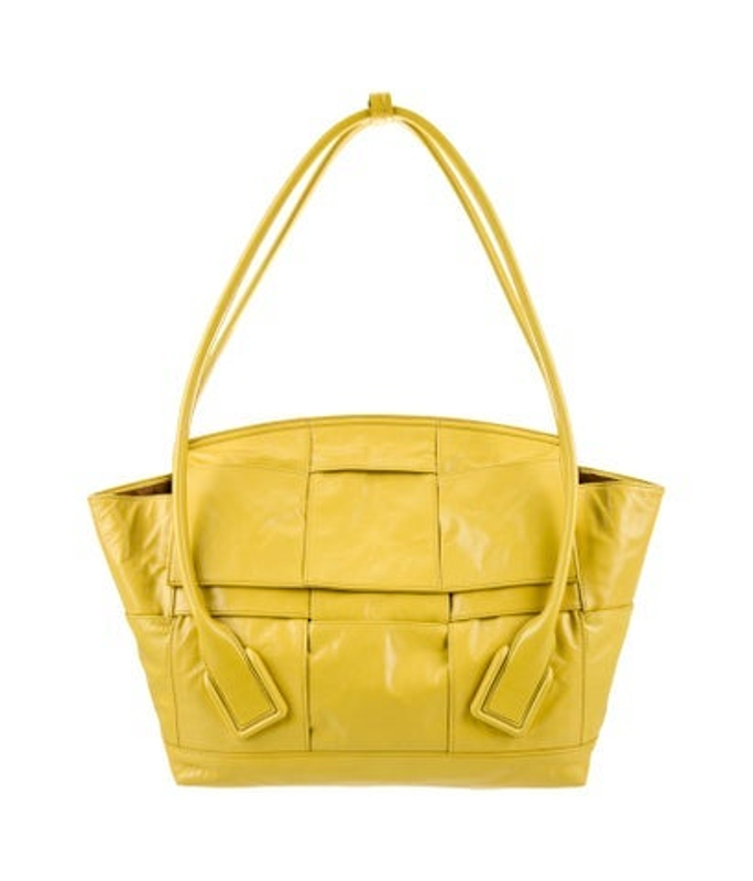 Bottega Veneta Veneta Intrecciato Arco Medium