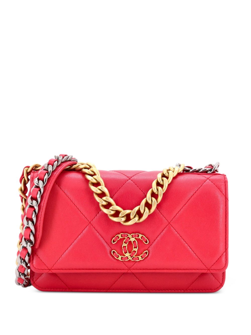 19 Wallet on Chain Quilted Lambskin crossbody bag