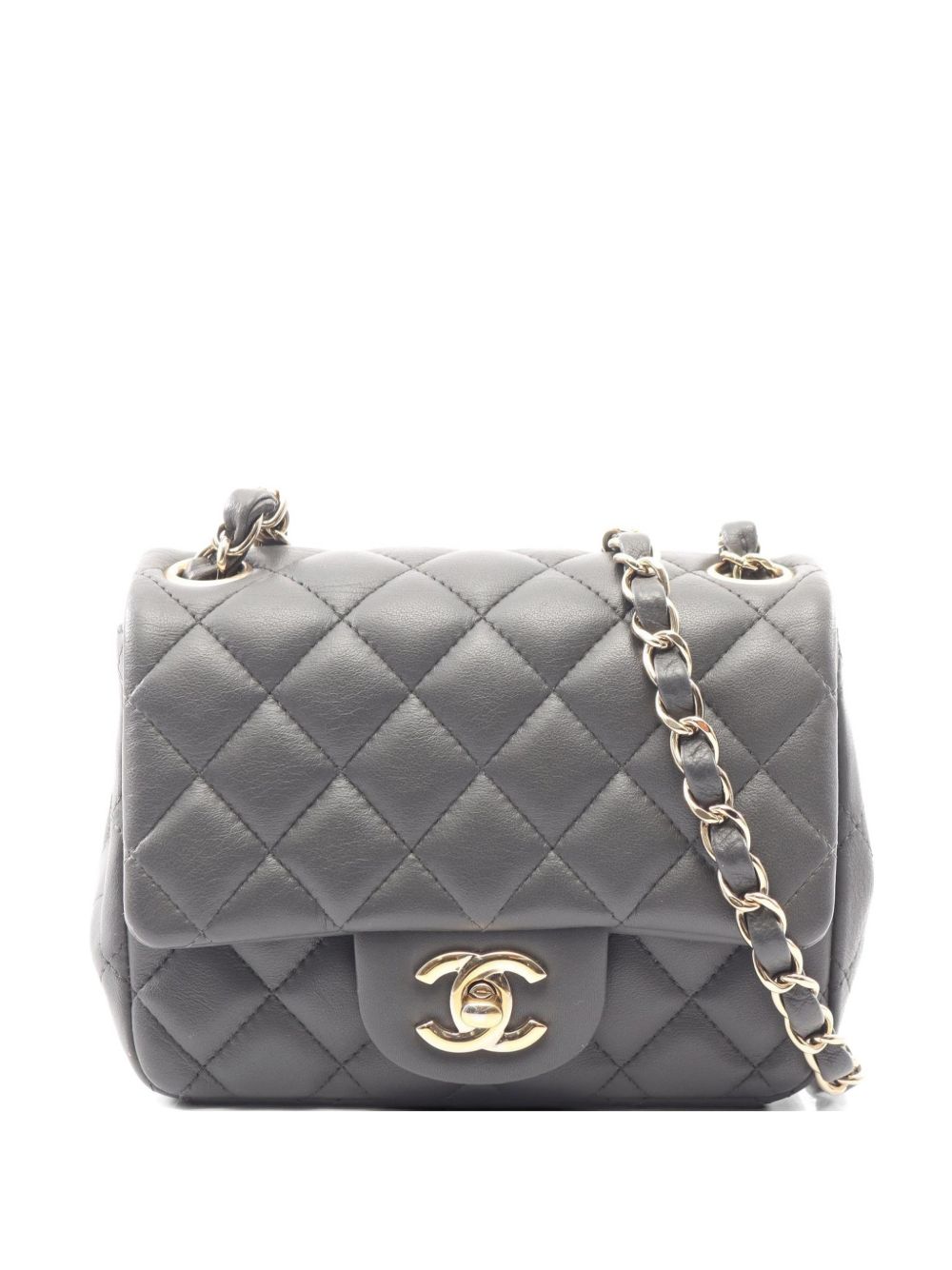 2019 Matelasse chain shoulder bag