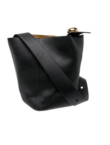 Leather Pebble Medium