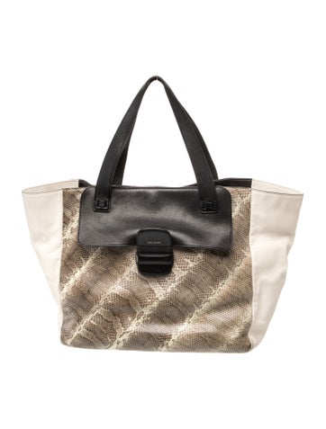 Marc Jacobs Leather Tote
