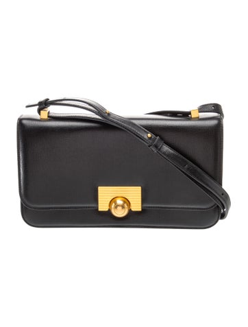 Bottega Veneta Calfskin BV Classic Medium