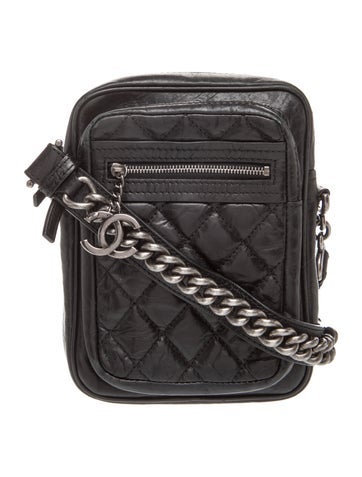 Casual Rock Vertical Camera Case