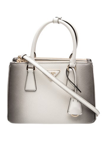 Saffiano Leather Galleria Double Zip Small