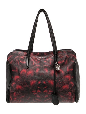 Alexander McQueen Skull Shoulder Bag