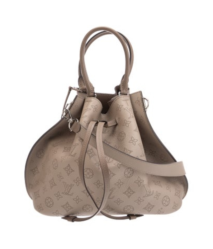 Louis Vuitton Vuitton Lv Monogram Girolata