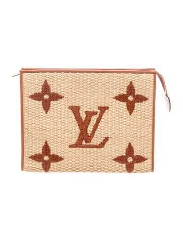 Louis Vuitton Monogram Giant Giant Toiletry Pouch 26
