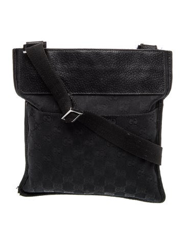 GG Canvas Messenger Bag