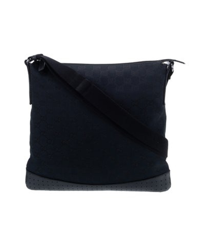 Gucci Gg Canvas Shoulder Bag Medium