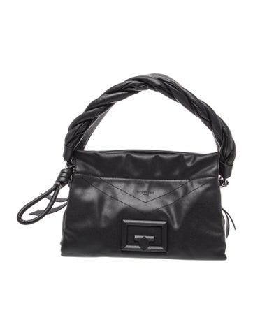 Signature Shoulder Bag