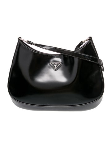 Enameled Metal Triangle Cleo