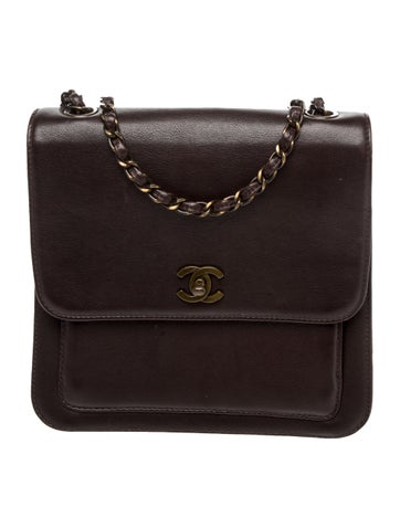 CC Leather Shoulder Bag