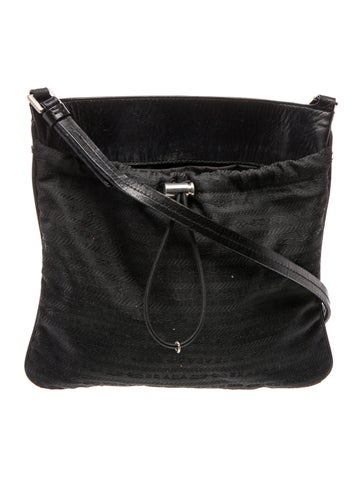 Tessuto Shoulder Bag