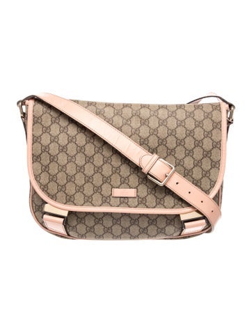 GG Supreme Shoulder Bag
