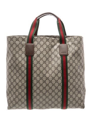 GG Supreme Weekender Bag