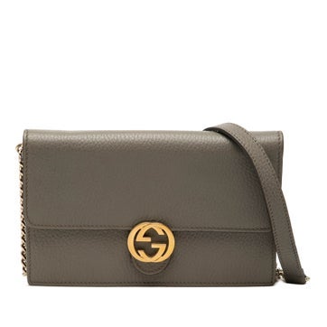 Dollar Calfskin Interlocking G Wallet on Chain
