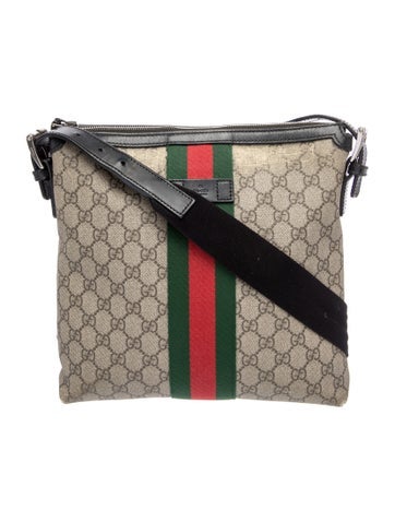 GG Supreme Messenger Bag