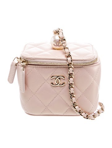 Quilted Mini Pearl On Top Vanity Case