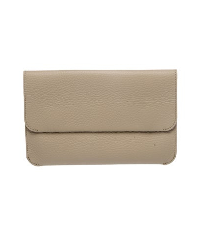 Cuyana Leather Clutch