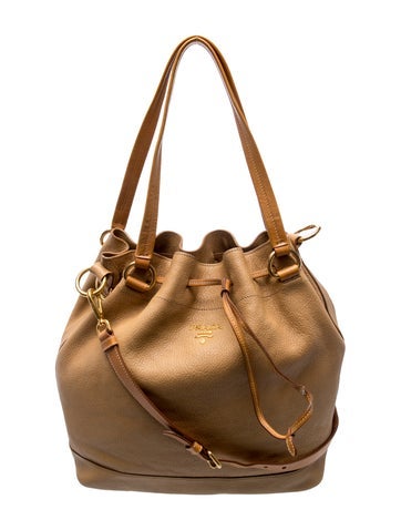 Vitello Daino Leather Vitello Daino Bucket Bag
