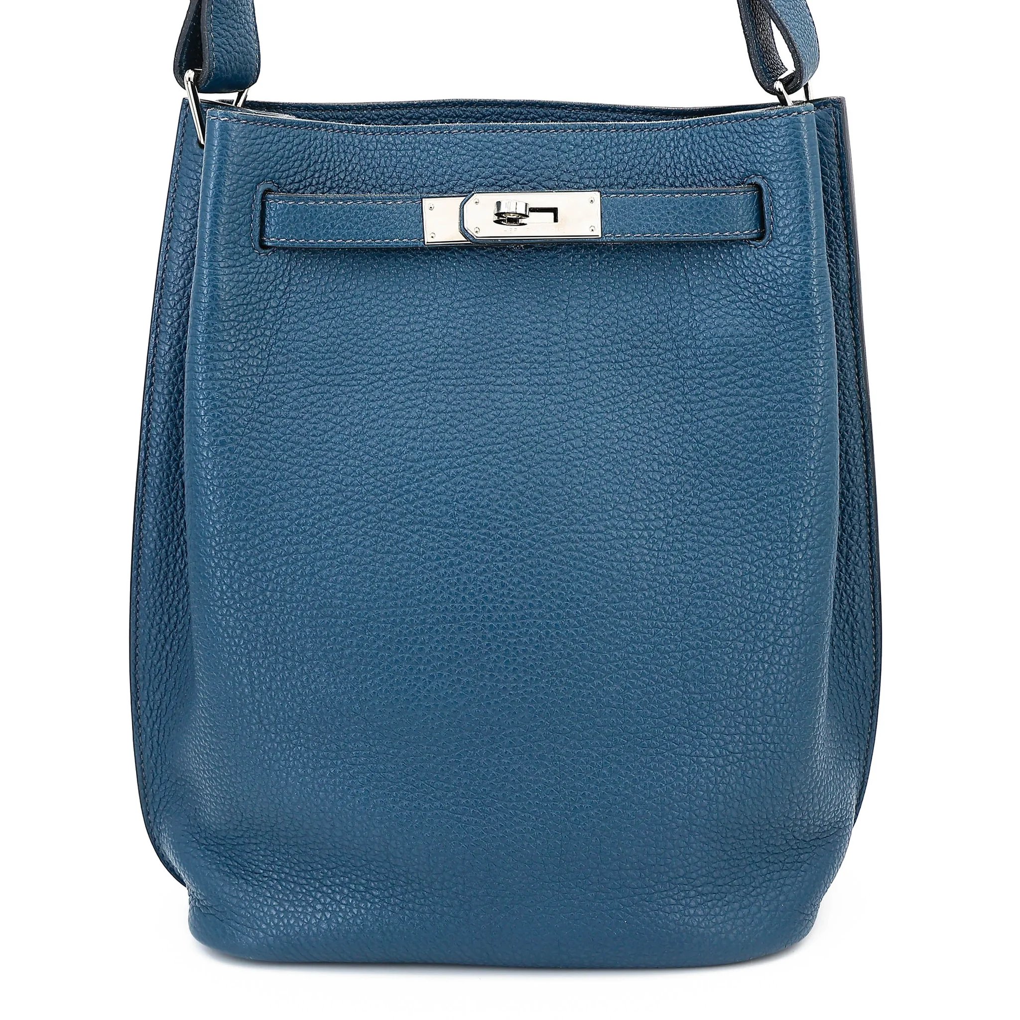 Very Good ( Rank A) HERMÈS So Kelly 22 Bleu de Prusse (7P) Togo Palladium hardware Square M (2009)