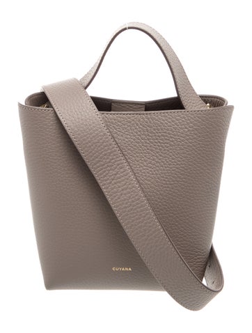 Cuyana Leather Bucket Bag