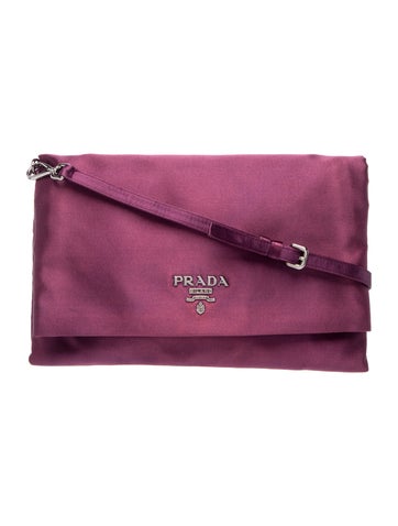 Signature Clutch