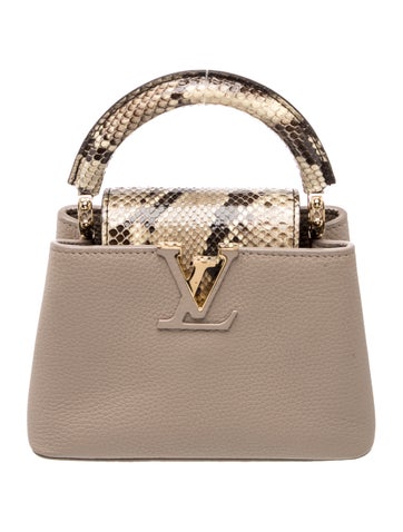 Taurillon Leather Capucines Mini